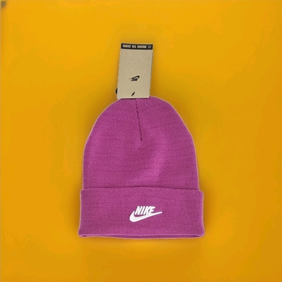 Nike Peak Futura Beanie Hat Cuffed Knit Pink Embroidered Swoosh Logo HF0186-518 - Picture 1 of 6
